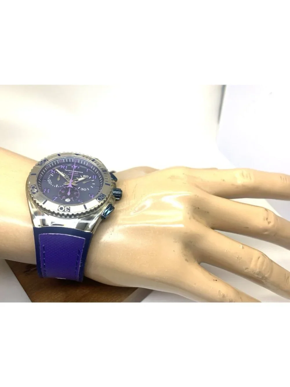 Technomarine Men's Watch TM-115013 Swiss Quartz Chronograph Blue Purple 46mm